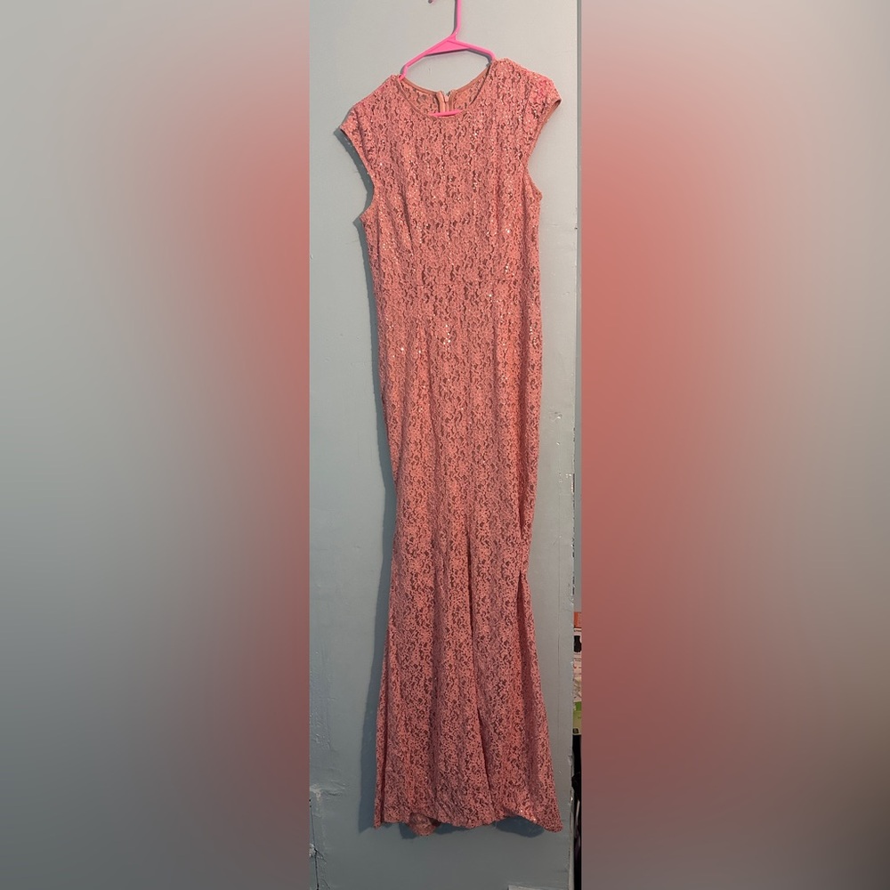 Le Chateau Sleeveless Lace Sequin Maxi dress